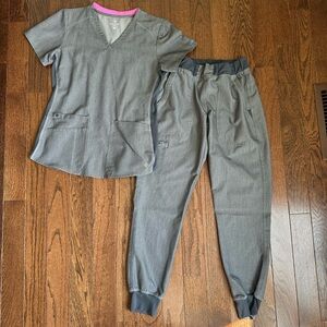 Med Couture Jogger Scrub Set